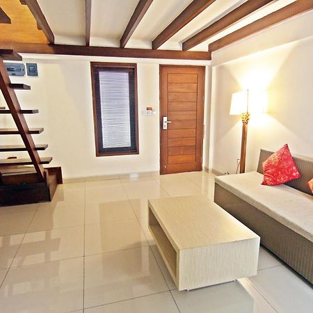 The Legian Sunset Residence Seminyak Esterno foto