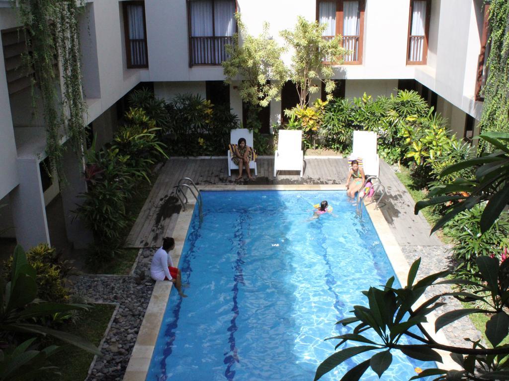 The Legian Sunset Residence Seminyak Esterno foto