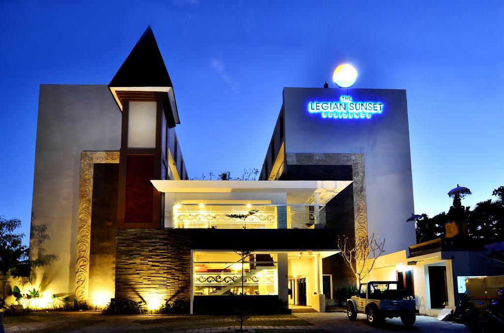 The Legian Sunset Residence Seminyak Esterno foto