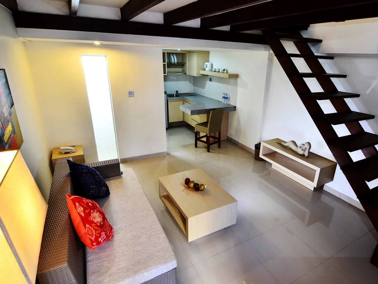 The Legian Sunset Residence Seminyak Esterno foto