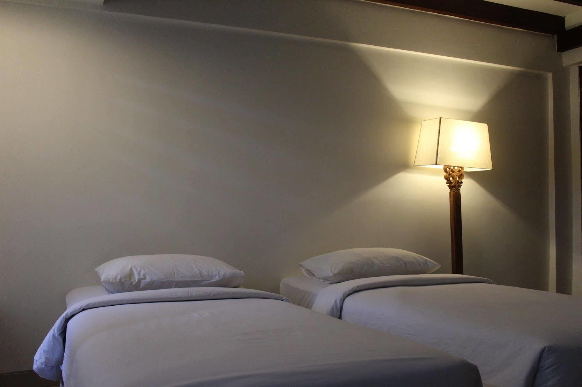 The Legian Sunset Residence Seminyak Esterno foto
