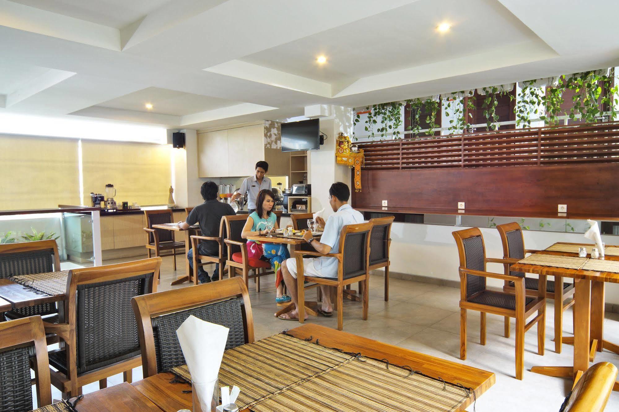 The Legian Sunset Residence Seminyak Esterno foto