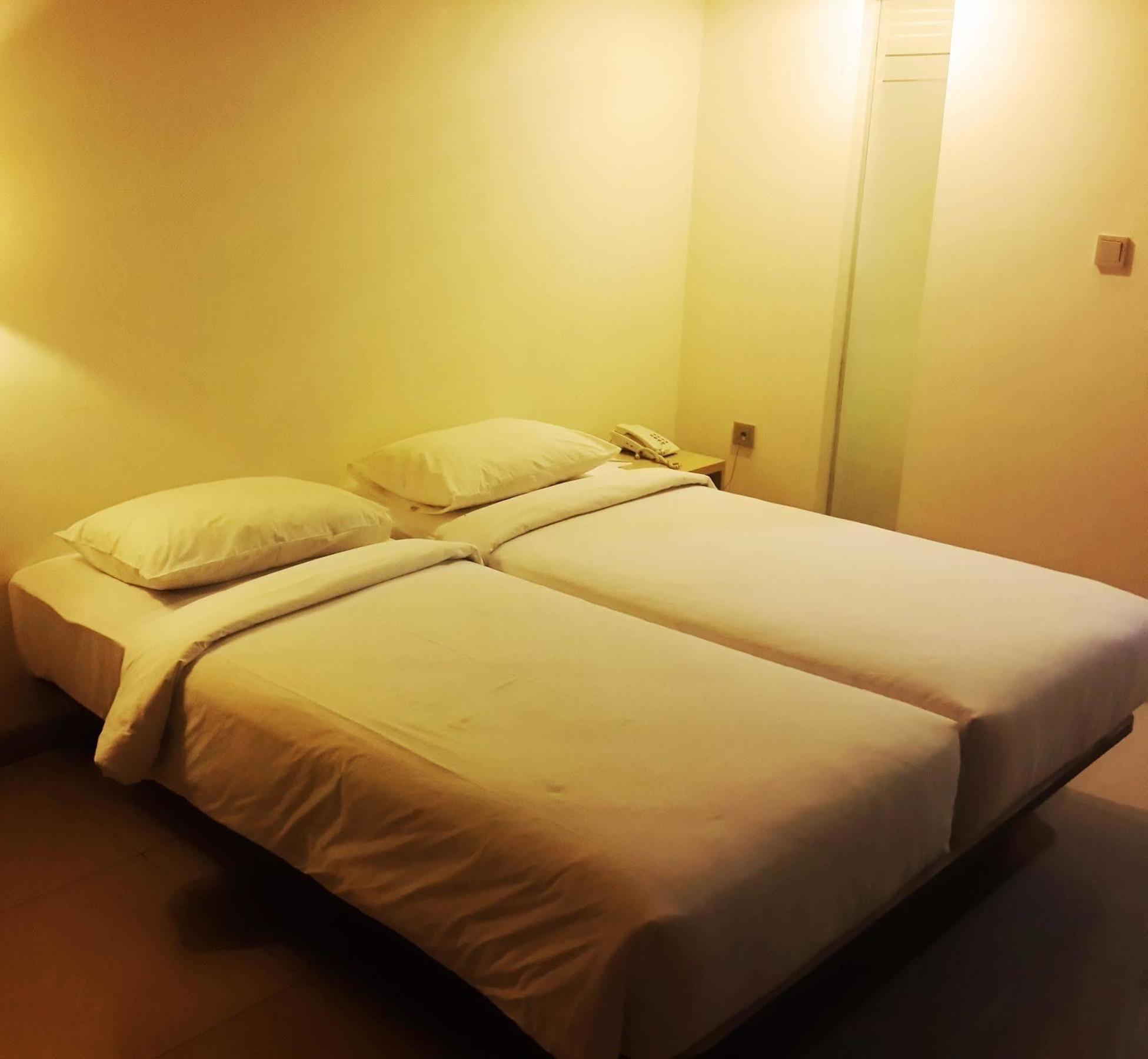 The Legian Sunset Residence Seminyak Esterno foto