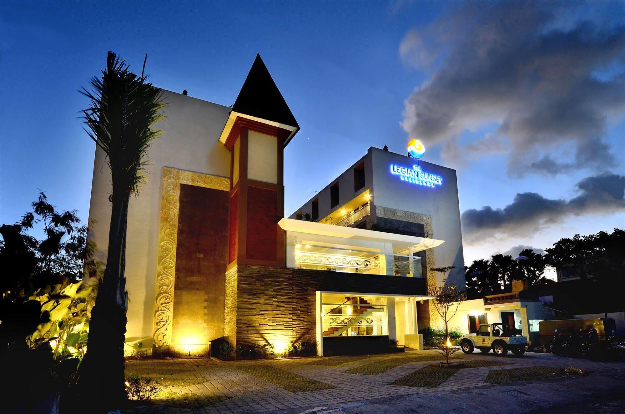 The Legian Sunset Residence Seminyak Esterno foto